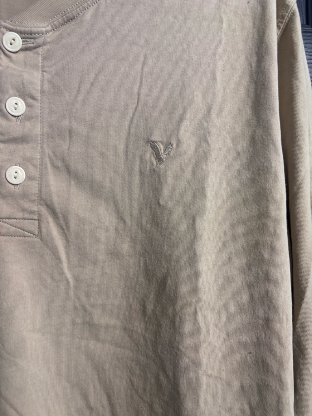 American Eagle Outfitters Long-Sleeve Henley in Light Tan - Picture 2 of 3